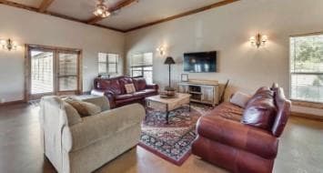 121 Dodge City Court, Newark TX 76071 - Photo 5