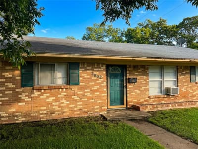 2602 Mayo Street, Commerce TX 75428 - Photo 2