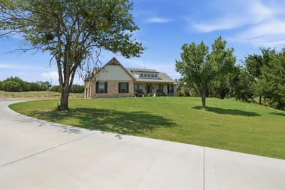 104 Grant Alan, Weatherford TX 76085
