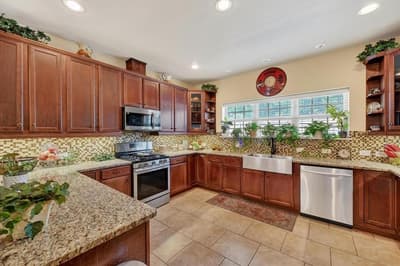 732 Forest Creek, DeSoto TX 75115 - Photo 4