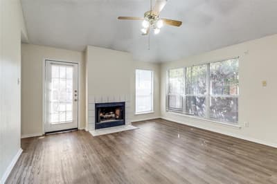 718 Indianpaint Drive, Mesquite TX 75149 - Photo 2