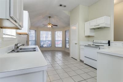 718 Indianpaint Drive, Mesquite TX 75149 - Photo 5