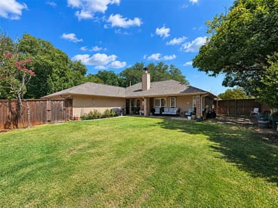 2136 Goldfinch Drive, Lewisville TX 75077 - Photo 5