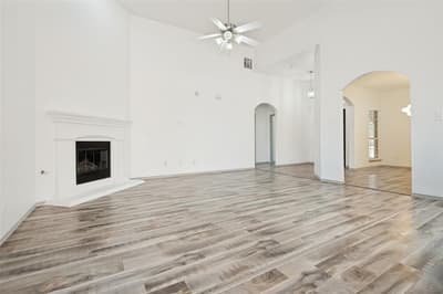 3255 Serpis, Grand Prairie TX 75054 - Photo 5