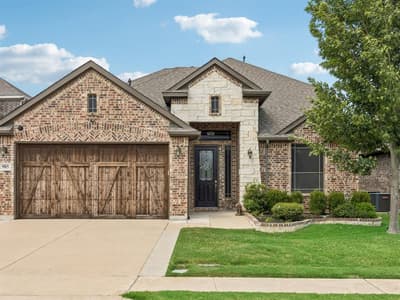 985 E Villas Court, Lewisville TX 75067