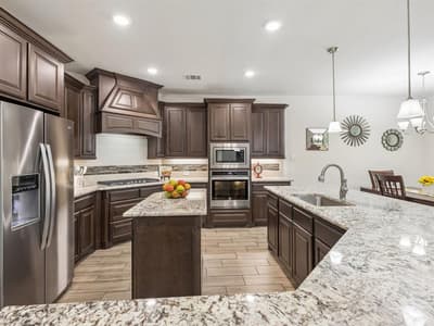 985 E Villas Court, Lewisville TX 75067 - Photo 4