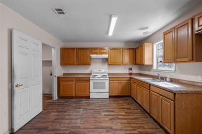 1309 Tabor Street, Waco TX 76704 - Photo 5
