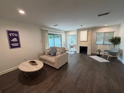2633 Mccart Avenue, Fort Worth TX 76110 - Photo 5