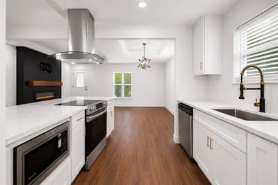 2831 Fordham Road, Dallas TX 75216 - Photo 2