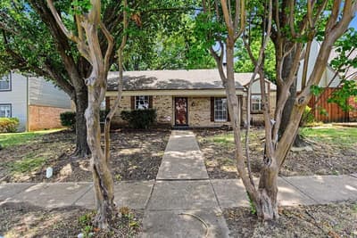 2414 Saharah Drive, Garland TX 75044 - Photo 2