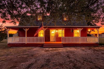 1549 County Road 2130, Telephone TX 75488 - Photo 2