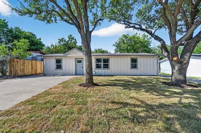 4613 Forbes Street, Fort Worth TX 76105 - Photo 2