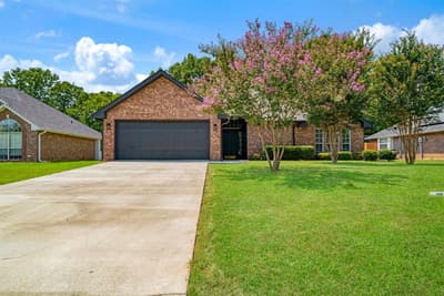 470 Chestnut Lane, Reno TX 75462 - Photo 2