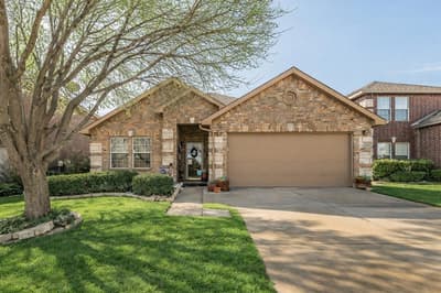 2300 Horseback Trail, Fort Worth TX 76177 - Photo 2