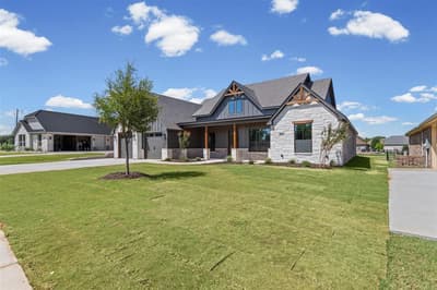 6657 Pinehurst Drive, Granbury TX 76049 - Photo 4