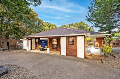153 Bridlepath Drive, Pottsboro TX 75076