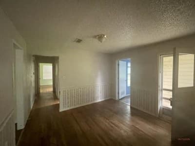 1100 Poe Street, Azle TX 76020 - Photo 5