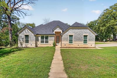 114 Dowdy Lane, Mabank TX 75156