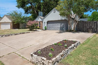 109 Clove Lane, Euless TX 76039 - Photo 3