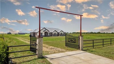 809 Vz County Road 2623, Wills Point TX 75169