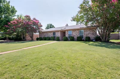 1654 Clarendon Drive, Lewisville TX 75067 - Photo 2