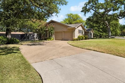 505 Caduceus Lane, Hurst TX 76053 - Photo 2