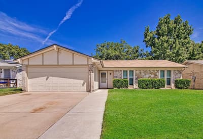 223 Countryside Drive, Arlington TX 76014