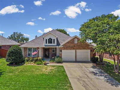1759 Hidden Brook Drive, Grand Prairie TX 75050 - Photo 2