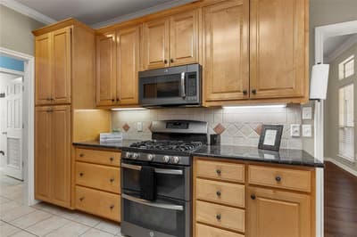 1308 Limestone Trail, Waco TX 76712 - Photo 4