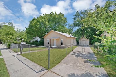 515 Woodrow Avenue, Fort Worth TX 76105 - Photo 2