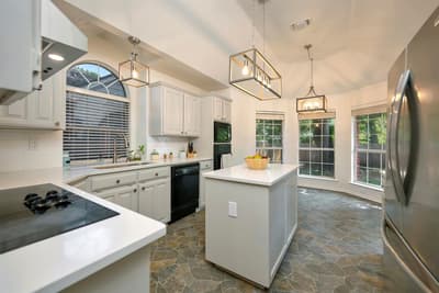 2214 New Mill Lane, Arlington TX 76012 - Photo 3
