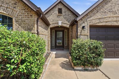 405 Bird Creek Drive, Little Elm TX 75068 - Photo 2