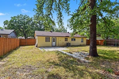 3104 Forestdale Lane, Balch Springs TX 75180 - Photo 3