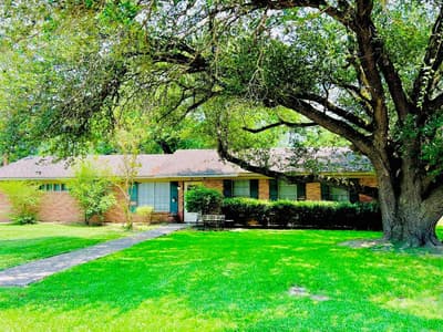 114 Harred Street, Sulphur Springs TX 75482 - Photo 2