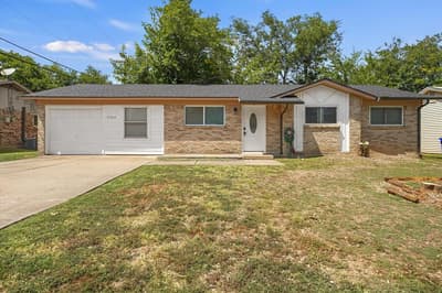 5733 Hanson Drive, Watauga TX 76148 - Photo 2