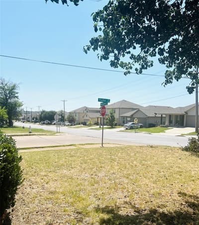 1355 Glen Garden Drive, Fort Worth TX 76104 - Photo 3