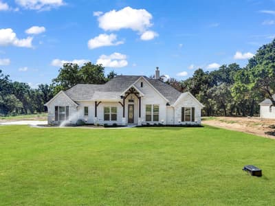 1012 Arbor Vista Drive, Azle TX 76020 - Photo 2