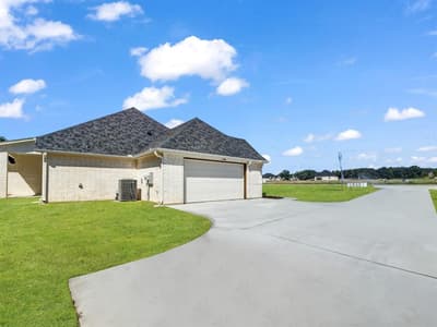 1012 Arbor Vista Drive, Azle TX 76020 - Photo 3