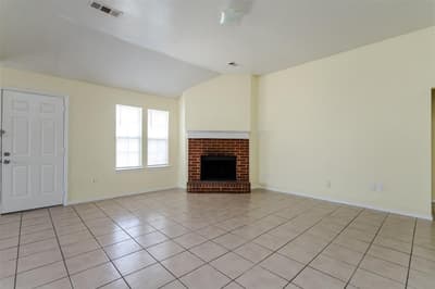 1015 Balkan Drive, Lancaster TX 75134 - Photo 4