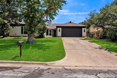 3813 Lynbrook Lane, Arlington TX 76015