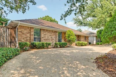2409 Glen Morris Road, Carrollton TX 75007 - Photo 4
