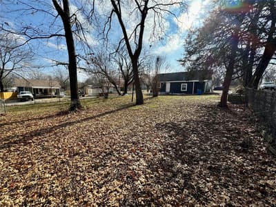 400 S 4th Street, Bonham TX 75418 - Photo 4