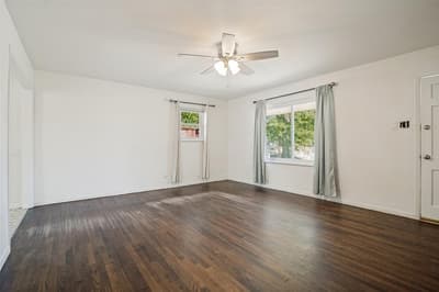 203 W College Street, Whitewright TX 75491 - Photo 4
