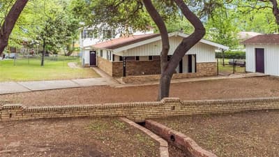 2328 Wildwood Way, Tool TX 75143 - Photo 2