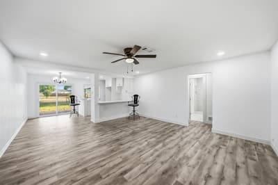 10124 Shayna Drive, Dallas TX 75217 - Photo 5