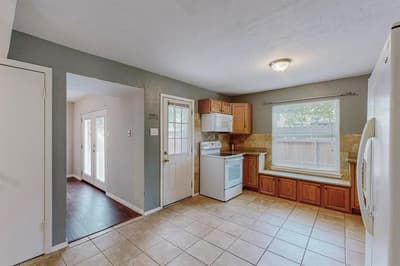 13818 Methuen Green Lane, Dallas TX 75240 - Photo 5