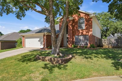 747 Cedar Leaf Circle, Lake Dallas TX 75065 - Photo 2