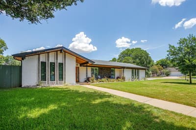 400 Glenn Drive, Hurst TX 76053
