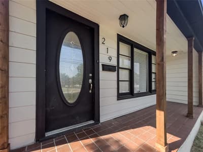 219 W Taylor Street, Sherman TX 75092