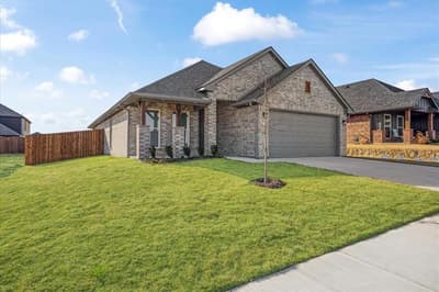 4300 Hummingbird Drive, Sherman TX 75092